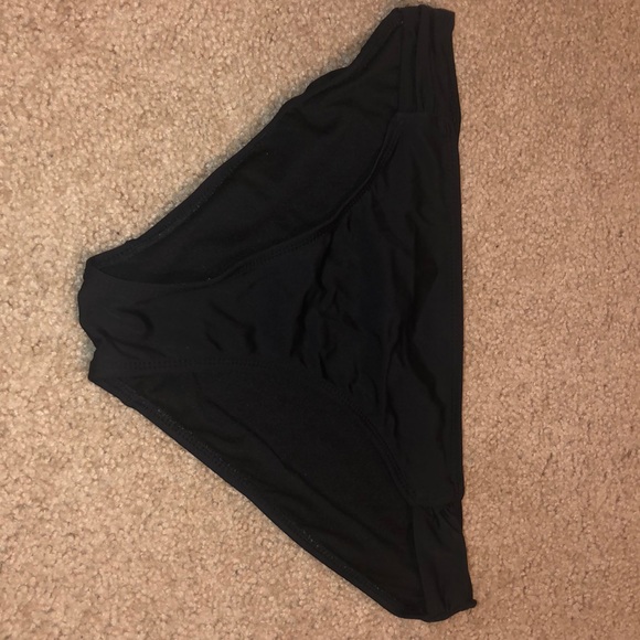 Do not fit into anymore - Picture 7 of 8